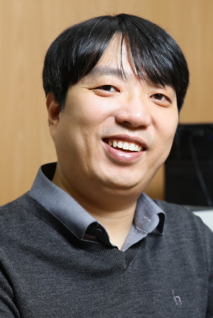 심사위원